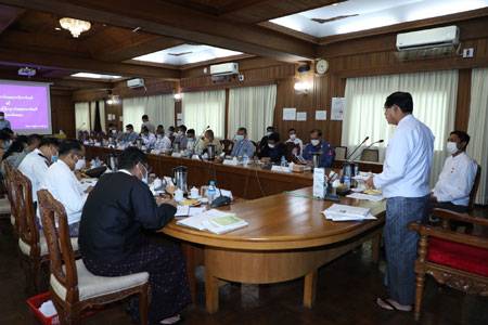 မြန်မာနိုင်ငံလူငယ်ရေးရာ ဗဟိုကော်မတီနှင့် ရန်ကုန်တိုင်း ဒေသကြီး လူငယ်ရေးရာကော်မတီ အစည်းအဝေးကျင်းပ