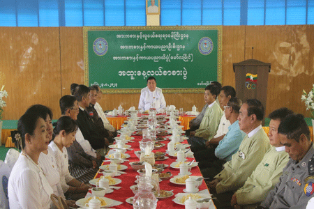 မွန်ပြည်နယ်အစိုးရအဖွဲ့ပြည်နယ်ဝန်ကြီးချုပ်နှင့် အားကစားနှင့်ကာယပညာသိပ္ပံ(မော်လမြိုင်) သင်တန်းသား/သင်တန်းသူများ အထူးနေ့လယ်စာစားပွဲအခမ်းအနားကျင်းပ