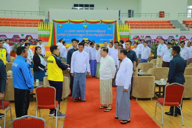 ၂၀၂၃ ခုနှစ်အတွင်း အာရှအဆင့်နှင့် ကမ္ဘာ့အဆင့်အားကစားပြိုင်ပွဲများတွင် ဆုတံဆိပ်ရရှိခဲ့သည့် မြန်မာအားကစားအဖွဲ့များအား နိုင်ငံတော်ကဂုဏ်ပြုဆုချီးမြှင့်သည့်သတင်း