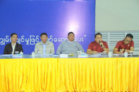 ၂၀၂၄ ခုနှစ် ပဉ္စမအကြိမ် အမျိုးသားအားကစားပွဲတော် ဝန်ကြီးဌာနအဆင့် အလွတ်တန်း ဘောလုံး(အမျိုးသား)ပြိုင်ပွဲ၊ ပြည်နယ်နှင့်တိုင်းဒေသကြီးအဆင့် (အမျိုးသား/အမျိုးသမီး) ဘောလုံးနှင့် ဖူဆယ် အားကစားပြိုင်ပွဲများ အောင်မြင်စွာကျင်းပနိုင်ရေးအတွက် မန်နေဂျာများ အစည်းအဝေးကျင်းပ