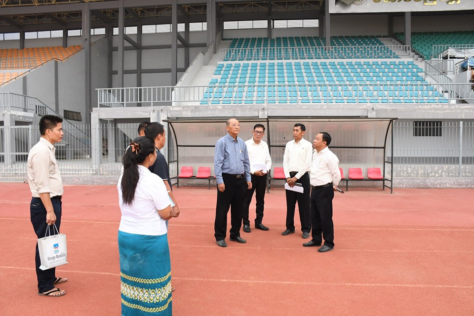 ပြည်ထောင်စုဝန်ကြီး Jeng Phang နော်တောင် မန္တလေးတိုင်းဒေသကြီးအတွင်း ငလျင်ဒဏ်ကြောင့် ပျက်စီးမှုများကို ကြည့်ရှုစစ်ဆေးပြီး ဝန်ထမ်းများကို တွေ့ဆုံအားပေးစကားပြောကြားခြင်း
