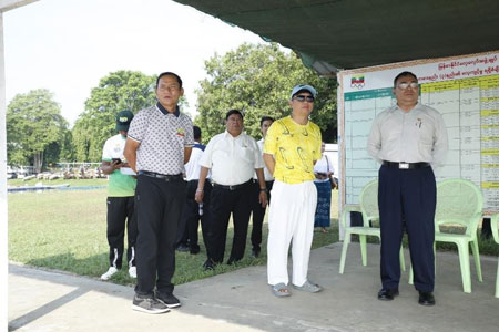 ဒုတိယဝန်ကြီး ဦးထိန်လင်း ရန်ကုန်မြို့တွင် စခန်းဝင် လေ့ကျင့်လျက်ရှိသော အားကစားအဖွဲ့များအား လိုက်လံကြည့်ရှုစစ်ဆေးသည့်သတင်း