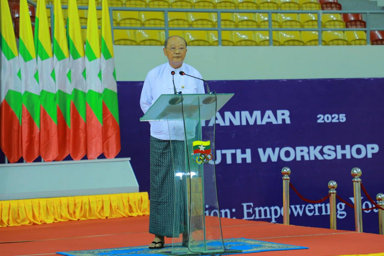 ပြည်ထောင်စုဝန်ကြီး Jeng Phang နော်တောင် မြန်မာနိုင်ငံ ဂျူဒိုအားကစားအဖွဲ့ချုပ် ဥက္ကဋ္ဌနှင့်အဖွဲ့အား လက်ခံတွေ့ဆုံ၊ ကာယပညာနှင့် အားကစားနည်းပြ(မွမ်းမံ) သင်တန်းအမှတ်စဉ်(၂)မှ သင်တန်းသား၊ သင်တန်းသူများနှင့် တွေ့ဆုံသည့်သတင်း