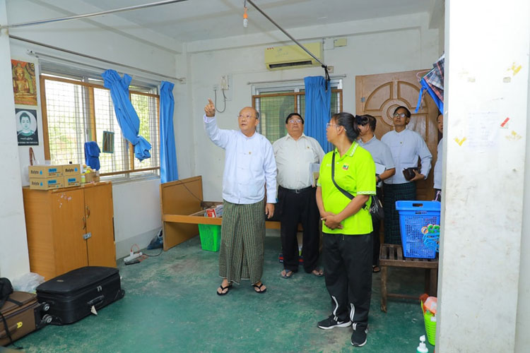 အားကစားနှင့်လူငယ်ရေးရာဝန်ကြီးဌာန ပြည်ထောင်စုဝန်ကြီး Jeng Phang နော်တောင် စခန်းဝင်လေ့ကျင့်လျက်ရှိသည့် နေပြည်တော်အားကစားလေ့ကျင့်ရေးစခန်း (Gold Camp)နှင့် လူငယ်အားကစားလေ့ကျင့်ရေးစခန်း(Youth Camp) တို့မှ အုပ်ချုပ်/နည်းပြများနှင့် အားကစားသမားများအားတွေ့ဆုံ
