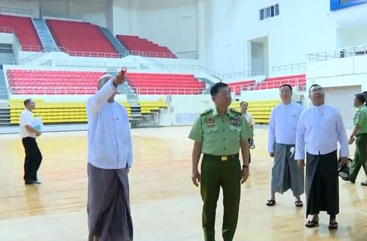 နိုင်ငံတော်စီမံအုပ်ချုပ်ရေးကောင်စီဥက္ကဋ္ဌ၊ နိုင်ငံတော်ဝန်ကြီးချုပ် ဗိုလ်ချုပ်မှူးကြီး မင်းအောင်လှိုင် နေပြည်တော်၊ ဝဏ္ဏသိဒ္ဓိ အားကစားပြိုင်ကွင်းအတွင်းရှိ အားကစားရုံများ မန္တလေးငလျင်ကြီးကြောင့် ထိခိုက်ပျက်စီးမှုများအား ကြည့်ရှုစစ်ဆေးသည့်သတင်း
