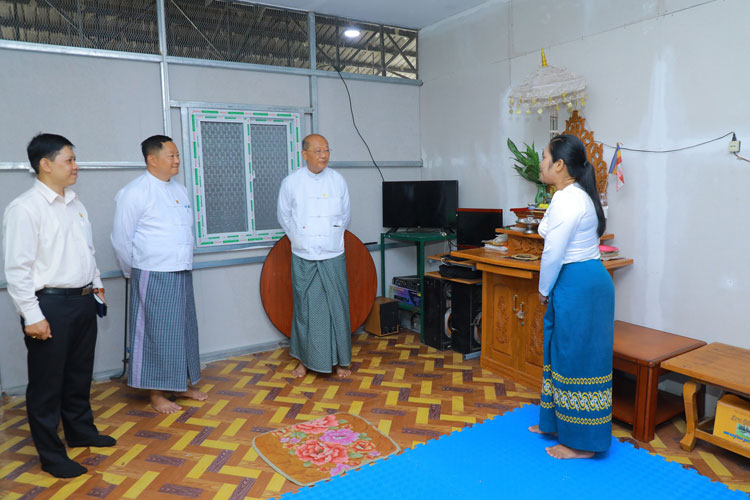 အားကစားနှင့် လူငယ်ရေးရာဝန်ကြီးဌာန၊ ပြည်ထောင်စုဝန်ကြီး Jeng Phang နော်တောင် ငလျင်ဘေးသင့် အမှုထမ်းများအား ဦးစားပေးနေရာချထားသည့် Basha များအား လိုက်လံကြည့်ရှုစစ်ဆေးသည့်သတင်း