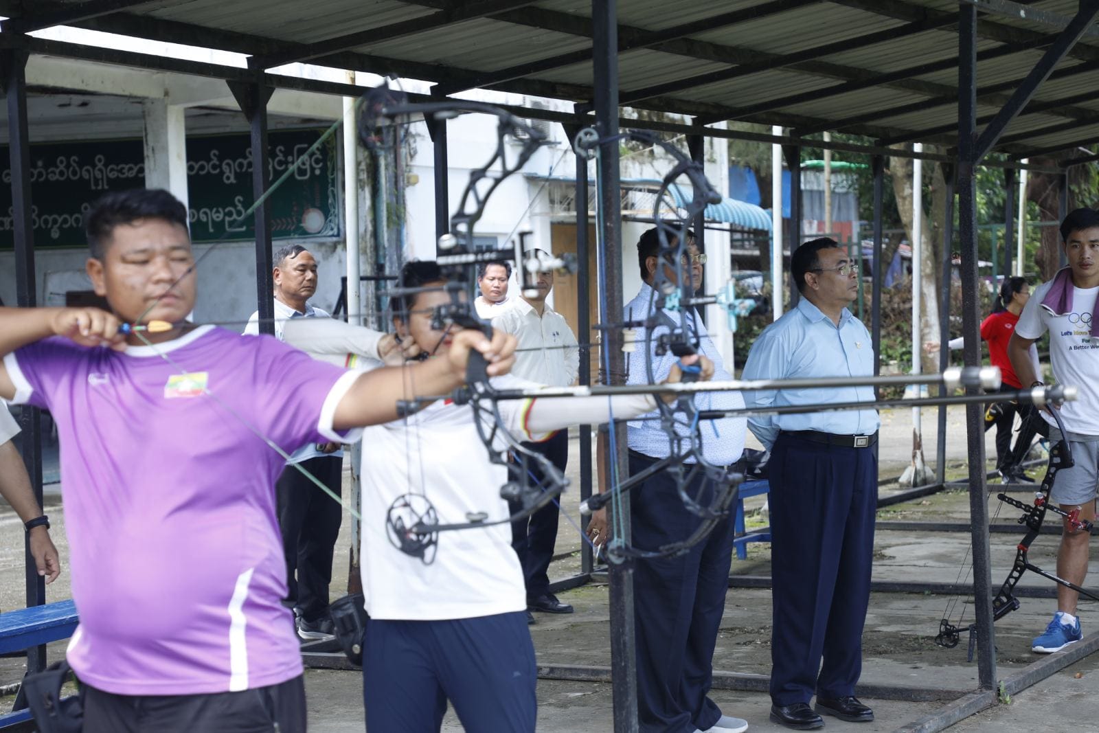 အားကစားနှင့်လူငယ်ရေးရာဝန်ကြီးဌာန၊ ဒုတိယဝန်ကြီးဦးထိန်လင်း ရန်ကုန်မြို့တွင်စခန်းဝင်လေ့ကျင့်လျက်ရှိသော အားကစားအဖွဲ့များအားလိုက်လံကြည့်ရှုစစ်ဆေး
