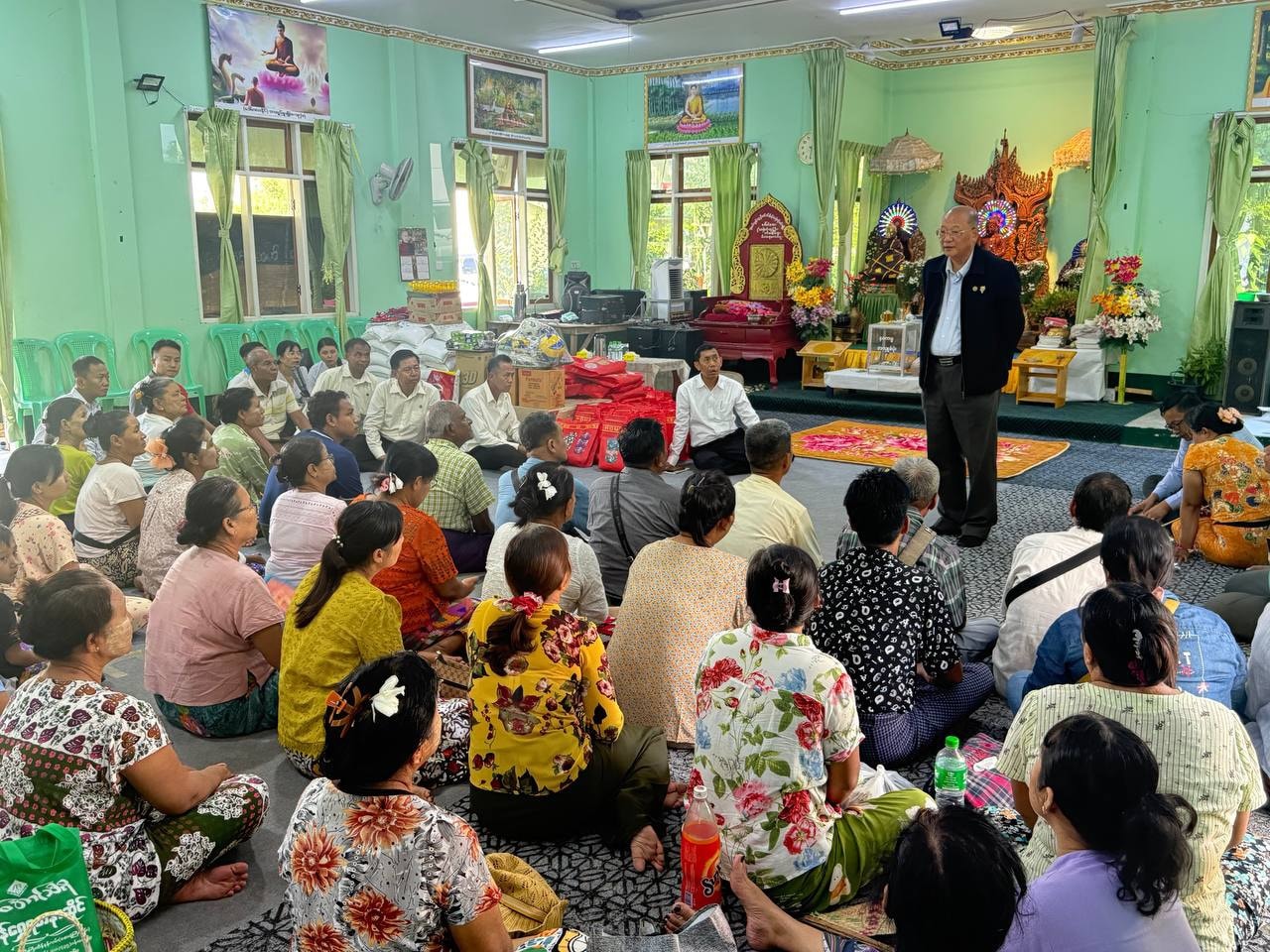 မြန်မာနိုင်ငံအိုလံပစ်ကော်မတီ ဥက္ကဋ္ဌ၊ အားကစားနှင့်လူငယ်ရေးရာဝန်ကြီးဌာနနှင့် ဟိုတယ်နှင့်ခရီးသွားလာရေးဝန်ကြီးဌာန ပြည်ထောင်စုဝန်ကြီး Jeng Phang နော်တောင် မန္တလေးတိုင်းဒေသကြီးအတွင်းရှိ အားကစားကွင်းအား လိုက်လံကြည့်ရှုစစ်ဆေး