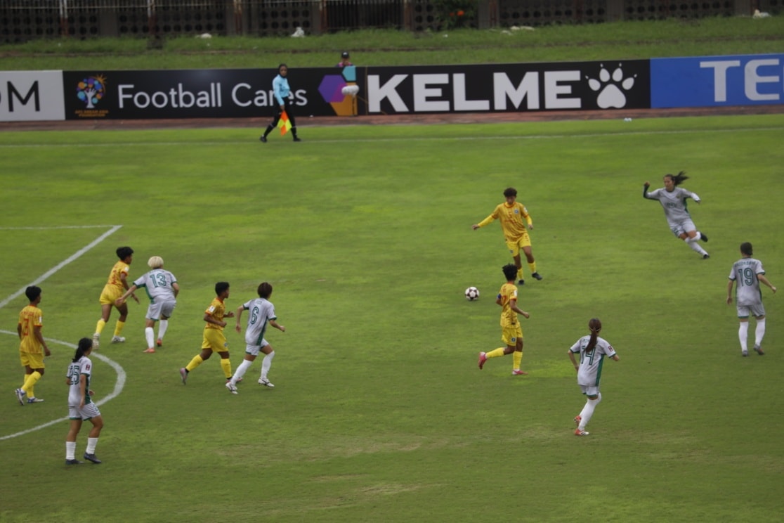 အာရှချန်ပီယံလိဂ် အမျိုးသမီးကလပ် ခြေစစ်ပွဲ၏ အုပ်စု ဒုတိယပွဲစဉ်တွင် အားကစားနှင့်လူငယ်ရေးရာဝန်ကြီးဌာန၊ အားကစားနှင့်ကာယပညာသိပ္ပံကိုယ်စားပြု I.S.P.E FC အမျိုးသမီး ဘောလုံးအသင်းနှင့် ဂျပန်နိုင်ငံမှ TOKYO VERDY BELEZA အမျိုးသမီးဘောလုံးအသင်းတို့ အကြိတ်အနယ်ယှဉ်ပြိုင်