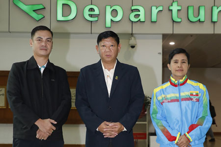 (၃၃)ကြိမ်မြောက်အရှေ့တောင်အာရှ အားကစားပြိုင်ပွဲဝင် မြန်မာအားကစားအဖွဲ့များ၏ တည်းခိုနေထိုင်၊ စားသောက်ရေးနှင့်ပြိုင်ပွဲဝင်ရောက်ရေး ကိစ္စရပ်များ အဆင်ပြေချောမွေ့စေရန် မြန်မာနိုင်ငံအိုလံပစ်ကော်မတီတွဲဖက်အတွင်းရေးမှူး နှင့်အဖွဲ့ဝင်(၂)ဦး ထိုင်းနိုင်ငံသို့ ကြိုတင်ထွက်ခွာ