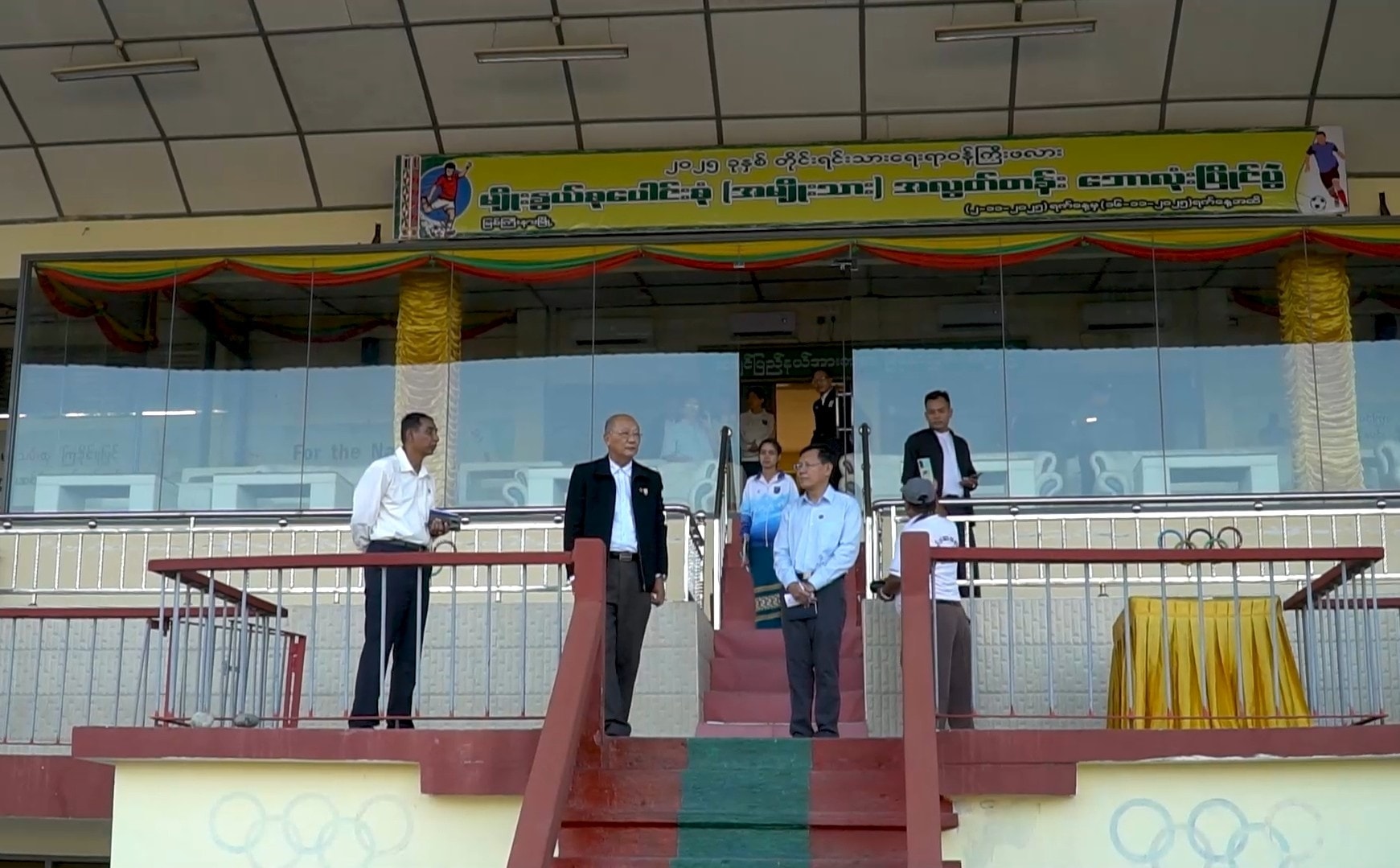 အားကစားနှင့်လူငယ်ရေးရာဝန်ကြီးဌာနနှင့် ဟိုတယ်နှင့်ခရီးသွားလာရေးဝန်ကြီးဌာန၊ ပြည်ထောင်စုဝန်ကြီး Jeng Phang နော်တောင် ကချင်ပြည်နယ်ရှိ အားကစားအဆောက်အအုံများ သန့်ရှင်းသာယာလှပရေး လုပ်ငန်းများအား ကြည့်ရှုစစ်ဆေး