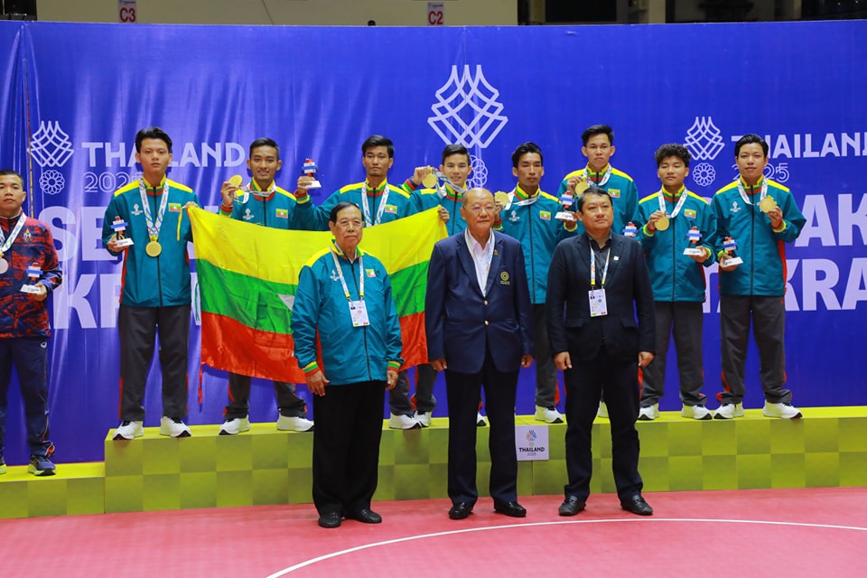 (၃၃)ကြိမ်မြောက် အရှေ့တောင်အာရှ အားကစားပြိုင်ပွဲ၌ ဒီဇင်ဘာ(၁၀)ရက် ယနေ့တွင် မြန်မာခြင်းလုံး အမျိုးသမီးအသင်းနှင့် အမျိုးသားအသင်းတို့မှ ရွှေတံဆိပ်ဆု၊ ပိုက်ကျော်ခြင်း၊ ကွင်းသွင်းခြင်း၊ ပီတန်း အားကစားနည်းတို့တွင် ငွေတံဆိပ်ဆုနှင့် တိုက်ကွမ်ဒိုအားကစားနည်းမှ ကြေးတံဆိပ်ဆုများ ဆွတ်ခူးရရှိ (ရွှေ (၂)၊ ငွေ(၄)၊ ကြေး(၁) ဆုတံဆိပ်များ ဆွတ်ခူးရရှိထား)