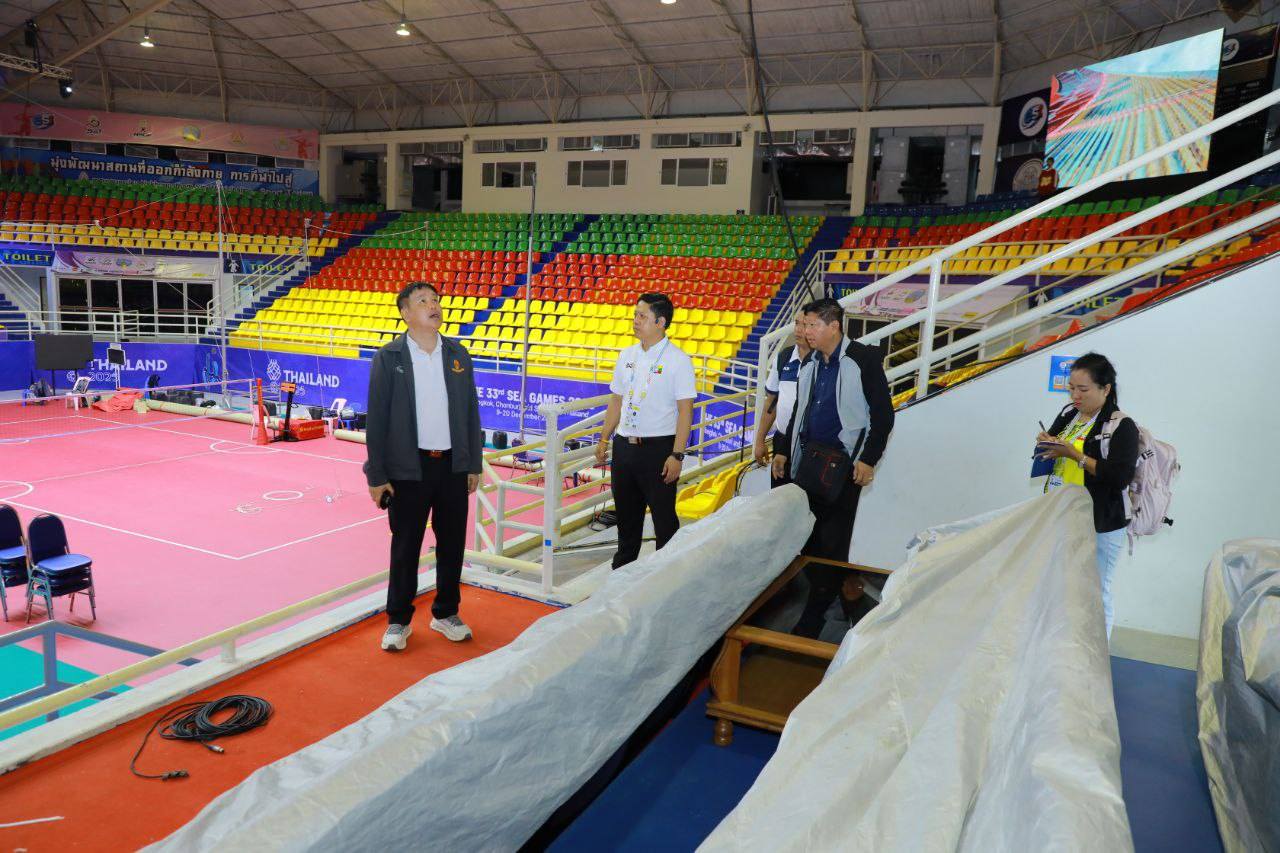 မြန်မာအားကစားအဖွဲ့ခေါင်းဆောင် ဦးဉာဏ်ဇော်ဦး (၃၃)ကြိမ်မြောက် အရှေ့တောင်အာရှအားကစားပြိုင်ပွဲ မြန်မာခြင်းလုံးနှင့် ပိုက်ကျော်ခြင်း အားကစားပြိုင်ပွဲ အောင်နိုင်ရေးအတွက် ပြိုင်ပွဲကျင်းပရေးမှ တာဝန်ရှိသူများနှင့် ပြိုင်ပွဲကွင်းပြင်ဆင်ထားရှိမှုများအား လိုက်လံကြည့်ရှု၍ ပေါင်းစပ်ညှိနှိုင်းခြင်းများဆောင်ရွက်