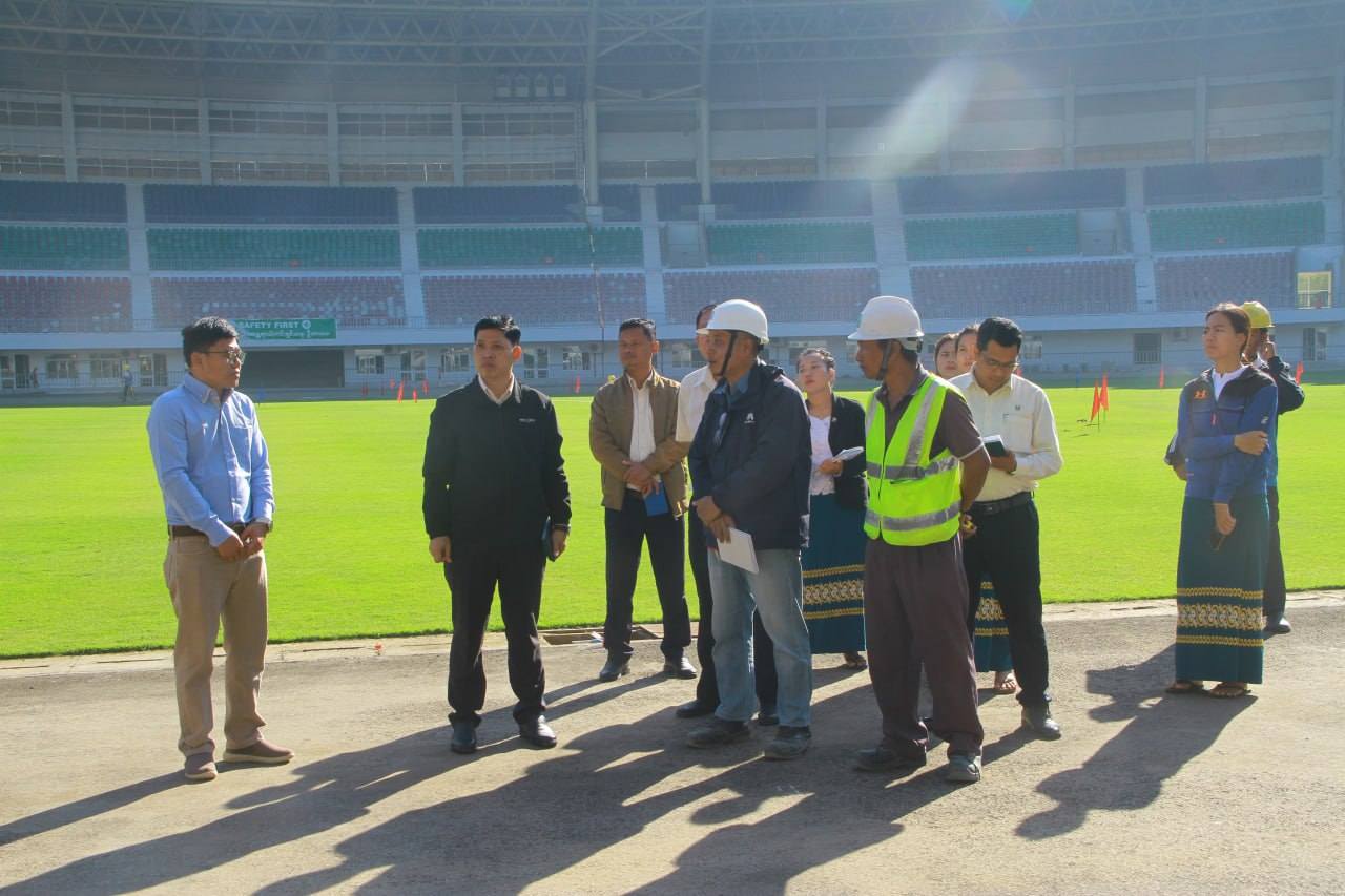 အားကစားနှင့်ကာယပညာဦးစီးဌာန ညွှန်ကြားရေးမှူးချုပ် ဦးဉာဏ်ဇော်ဦး ငလျင်ဒဏ်ကြောင့် ထိခိုက်ပျက်စီးခဲ့သည့် ဝဏ္ဏသိဒ္ဓိအားကစားကွင်းအတွင်းရှိ တည်ဆောက်ရေးလုပ်ငန်းပြန်လည်ပြုပြင်ဆောင်ရွက်နေမှု အခြေအနေများအား လိုက်လံကြည့်ရှုစစ်ဆေး