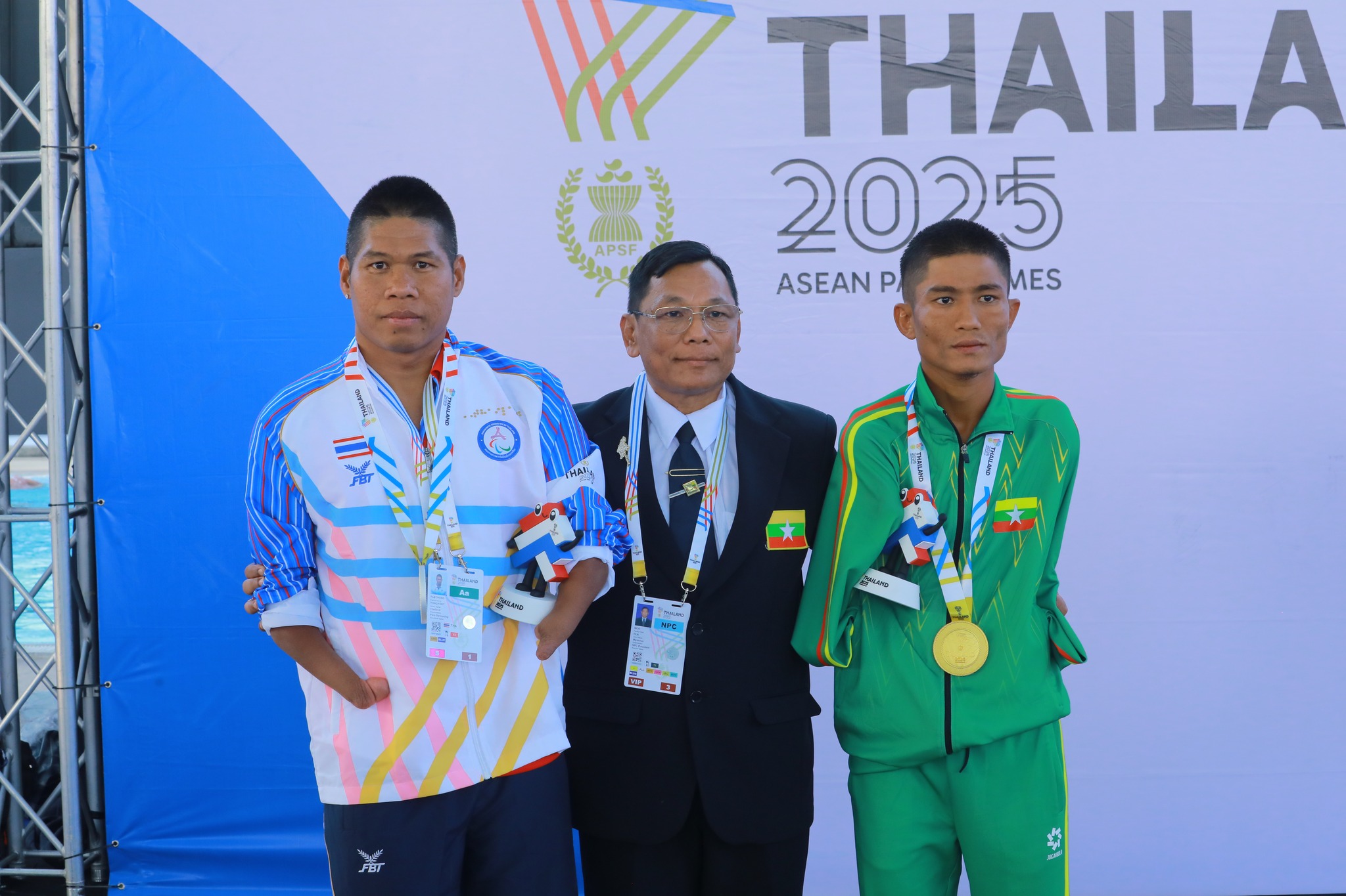 (၁၃)ကြိမ်မြောက် အာဆီယံမသန်စွမ်း အားကစားပြိုင်ပွဲများ ကျင်းပ၊ (ရေကူးအမျိုးအစား အမျိုးသား မီတာ(၁၀၀) အလွတ်ကူးပြိုင်ပွဲ၊ ပက်လက်ကူးပြိုင်ပွဲ၊ လိပ်ပြာကူးပြိုင်ပွဲ၊ သံလုံးပစ်ပြိုင်ပွဲ၊ သံပြားပစ်ပြိုင်ပွဲ တို့တွင် မြန်မာနိုင်ငံ အားကစားအဖွဲ့မှ ရွှေတံဆိပ်-၄ခု၊ ငွေတံဆိပ်-၃ခု၊ ကြေးတံဆိပ်-၁ခု ရရှိ)