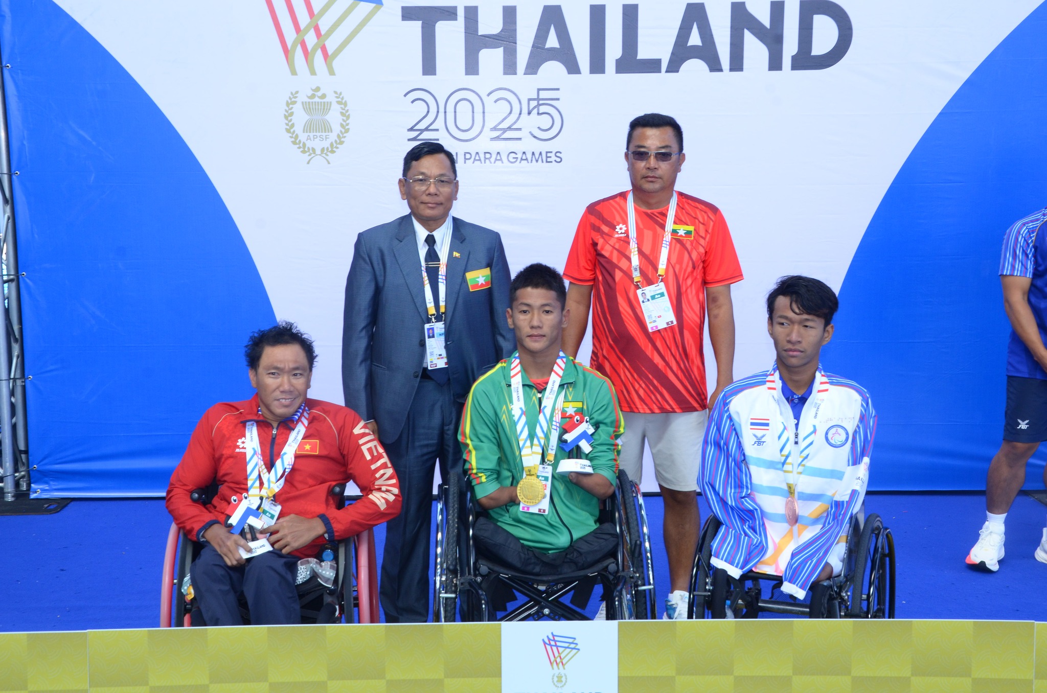 (၁၃)ကြိမ်မြောက် အာဆီယံမသန်စွမ်းအားကစားပြိုင်ပွဲတွင် မြန်မာအားကစားသမားများက ရေကူးနှင့် ပြေးခုန်ပစ်အပါအဝင် အားကစားနည်းများမှ ယနေ့အထိ ရွှေတံဆိပ်(၁၁)ခု၊ ငွေတံဆိပ်(၁၀)ခုနှင့် ကြေးတံဆိပ်(၁၄)ခုဆွတ်ခူးရရှိ