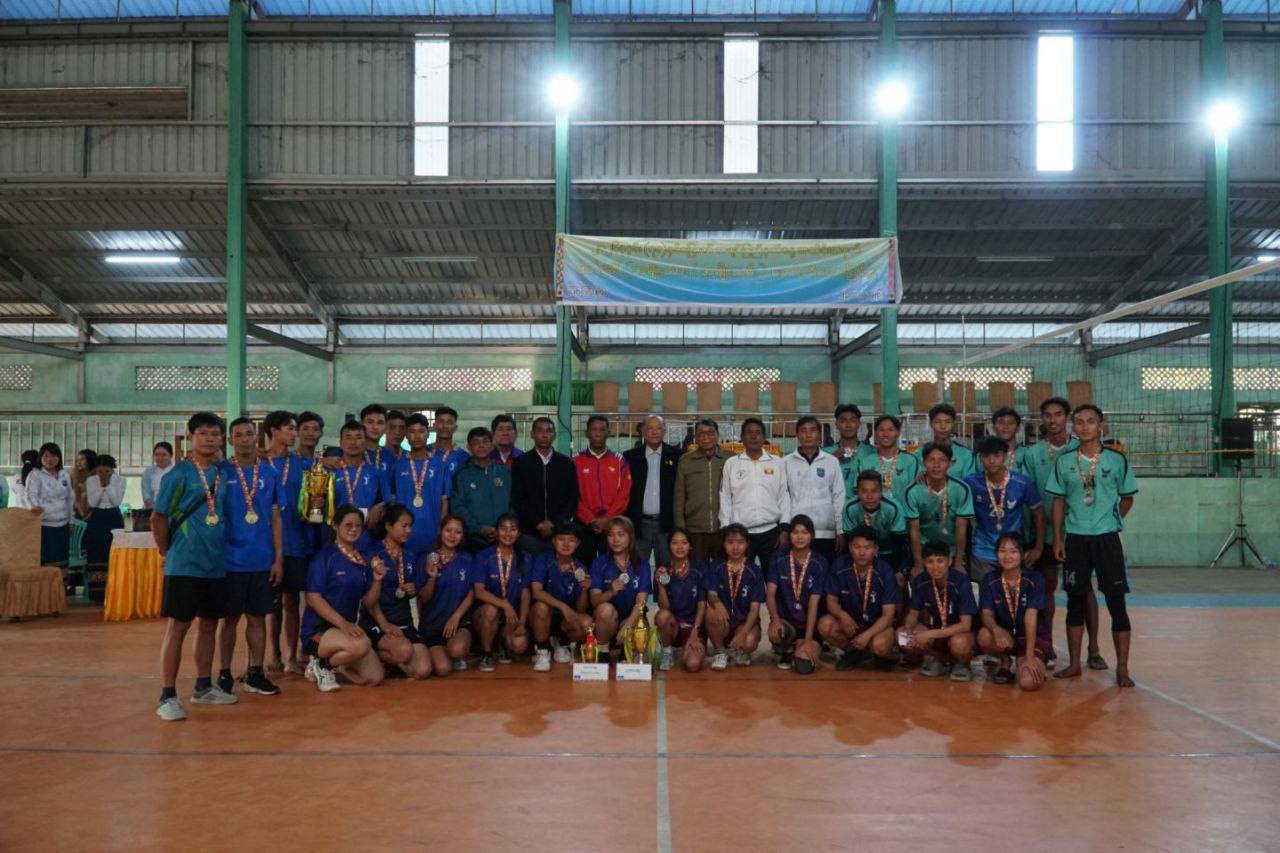 (၇၈)နှစ်မြောက် ကချင်ပြည်နယ်နေ့အထိမ်းအမှတ် အားကစားပြိုင်ပွဲများသို့ အားကစားနှင့်လူငယ်ရေးရာဝန်ကြီးဌာနနှင့် ဟိုတယ်နှင့်ခရီးသွားလာရေးဝန်ကြီးဌာန ပြည်ထောင်စုဝန်ကြီး Jeng Phang နော်တောင် တက်ရောက်အားပေး