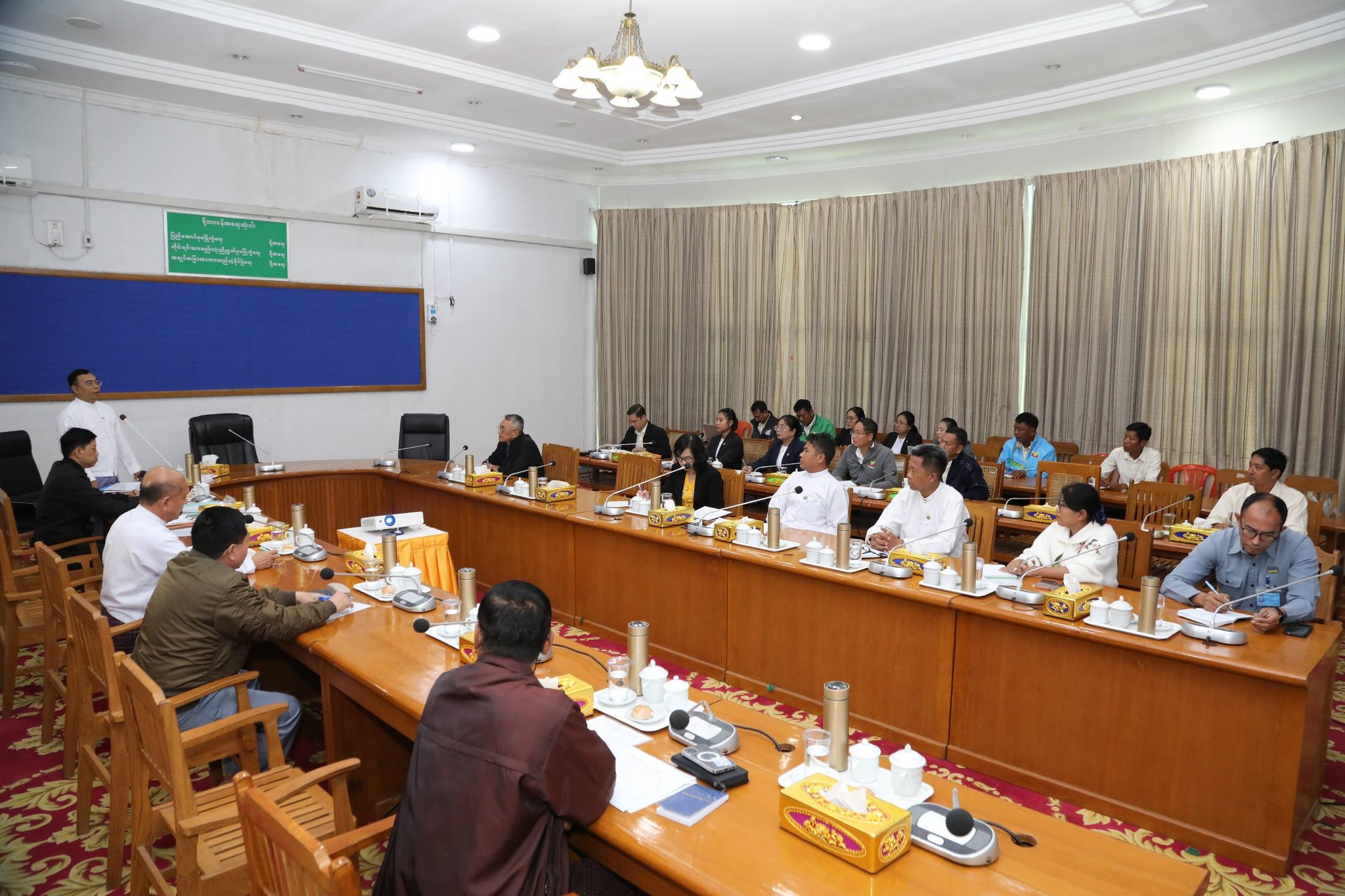 အားကစားနှင့်လူငယ်ရေးရာဝန်ကြီးဌာန၊ ဒုတိယဝန်ကြီး ဦးထိန်လင်း ၂၀၂၆ ခုနှစ်၊ (၇၉)နှစ်မြောက် ပြည်ထောင်စုနေ့ အခမ်းအနားကျင်းပရေး ယဉ်ကျေးမှုအဖွဲ့များ ကြိုဆို နေရာချထားရေးနှင့် ဧည့်ခံကျွေးမွေးရေးဆပ်ကော်မတီ၏ ပထမအကြိမ် လုပ်ငန်းညှိနှိုင်း အစည်းဝေးသို့ တက်ရောက်သည့်သတင်း