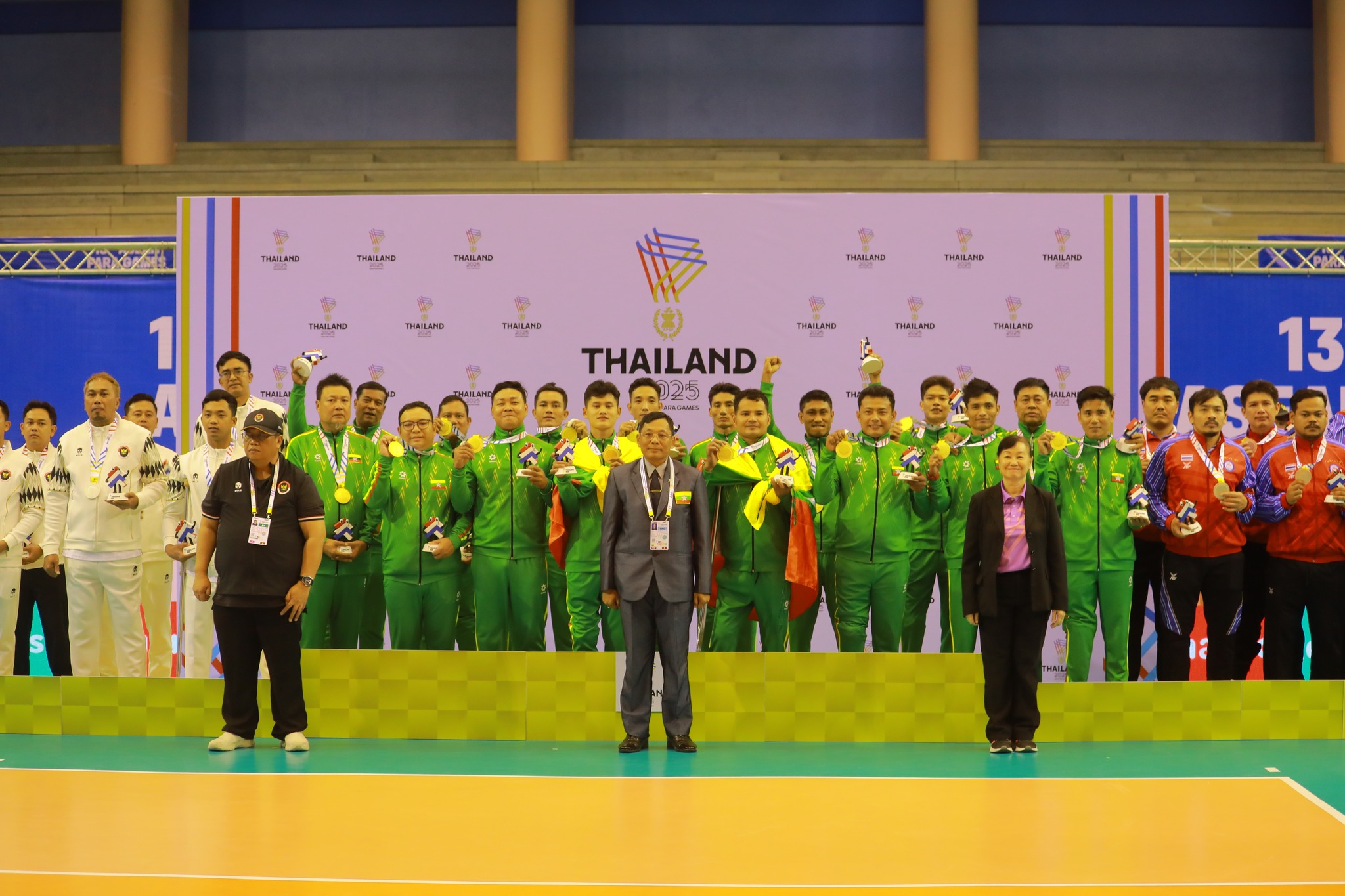 (၁၃)ကြိမ်မြောက် အာဆီယံမသန်စွမ်းအားကစားပြိုင်ပွဲတွင် ထိုင်လျက်ဘော်လီဘော အားကစားနည်းမှ ရွှေတံဆိပ်ဆုနှင့် ဘောလုံးအားကစားနည်းမှ ငွေတံဆိပ်ဆုများ ထိုက်ထိုက် တန်တန် ဆွတ်ခူးရရှိပြီး ရွှေတံဆိပ်(၂၀)ခု၊ ငွေတံဆိပ်(၁၉)ခုနှင့် ကြေးတံဆိပ်(၂၀)ခုဖြင့် မြန်မာမသန်စွမ်းအားကစားအဖွဲ့ နိုင်ငံအလိုက် အဆင့်(၆)နေရာ၌ ရပ်တည်